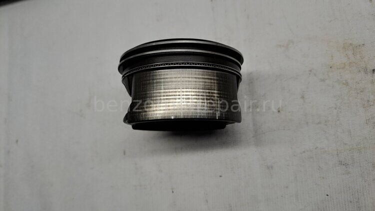 799063 Поршень в сборе(90%) Briggs&Stratton моделей 12H802 122T02  124T02 124T02 и др